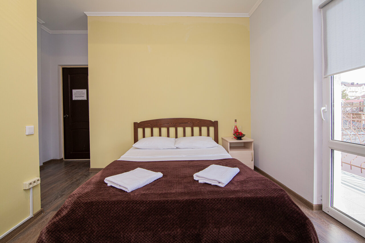 Гостиница Солнышко Геленджик