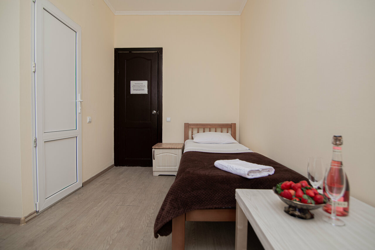 Гостиница Солнышко Геленджик